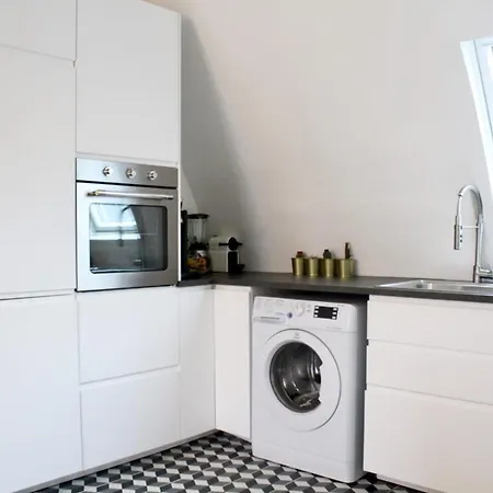 Apartamento Bright And Cosy Very Well Located Paris