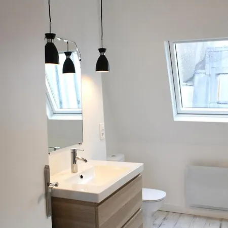 Bright And Cosy Very Well Located * Paris