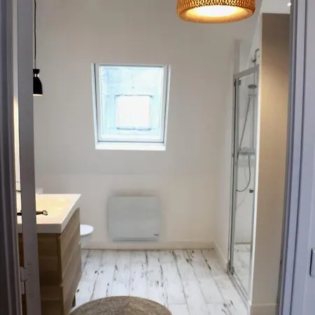 Bright And Cosy Very Well Located Apartamento